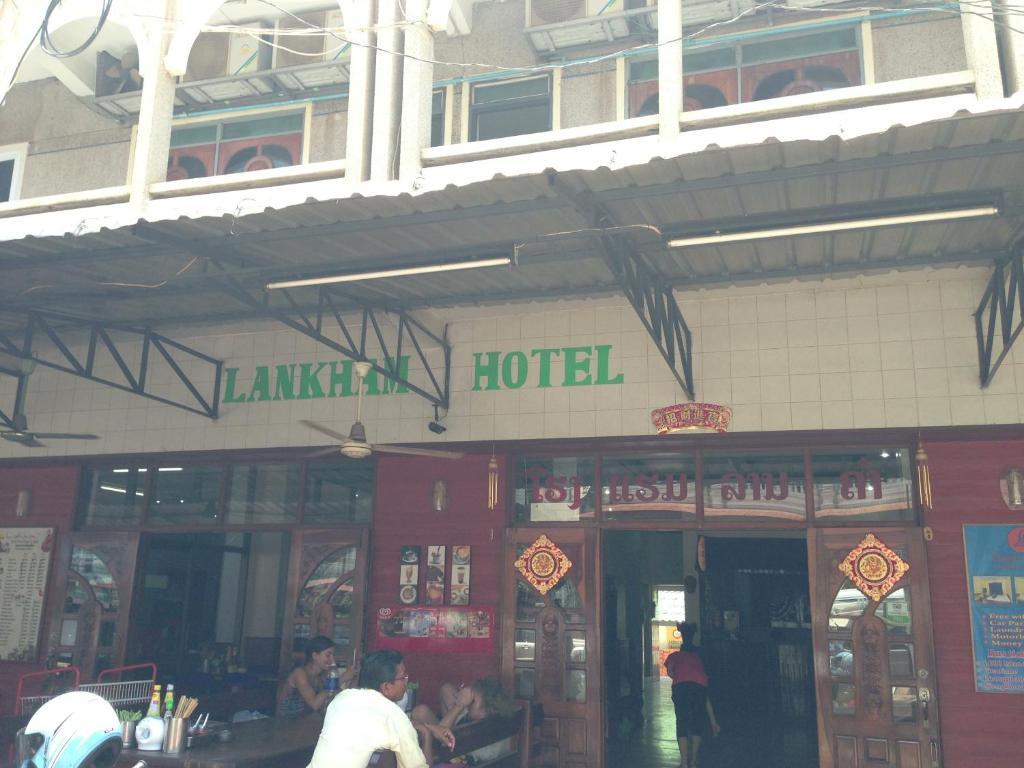 Lankham Hotel Pakse Exterior photo